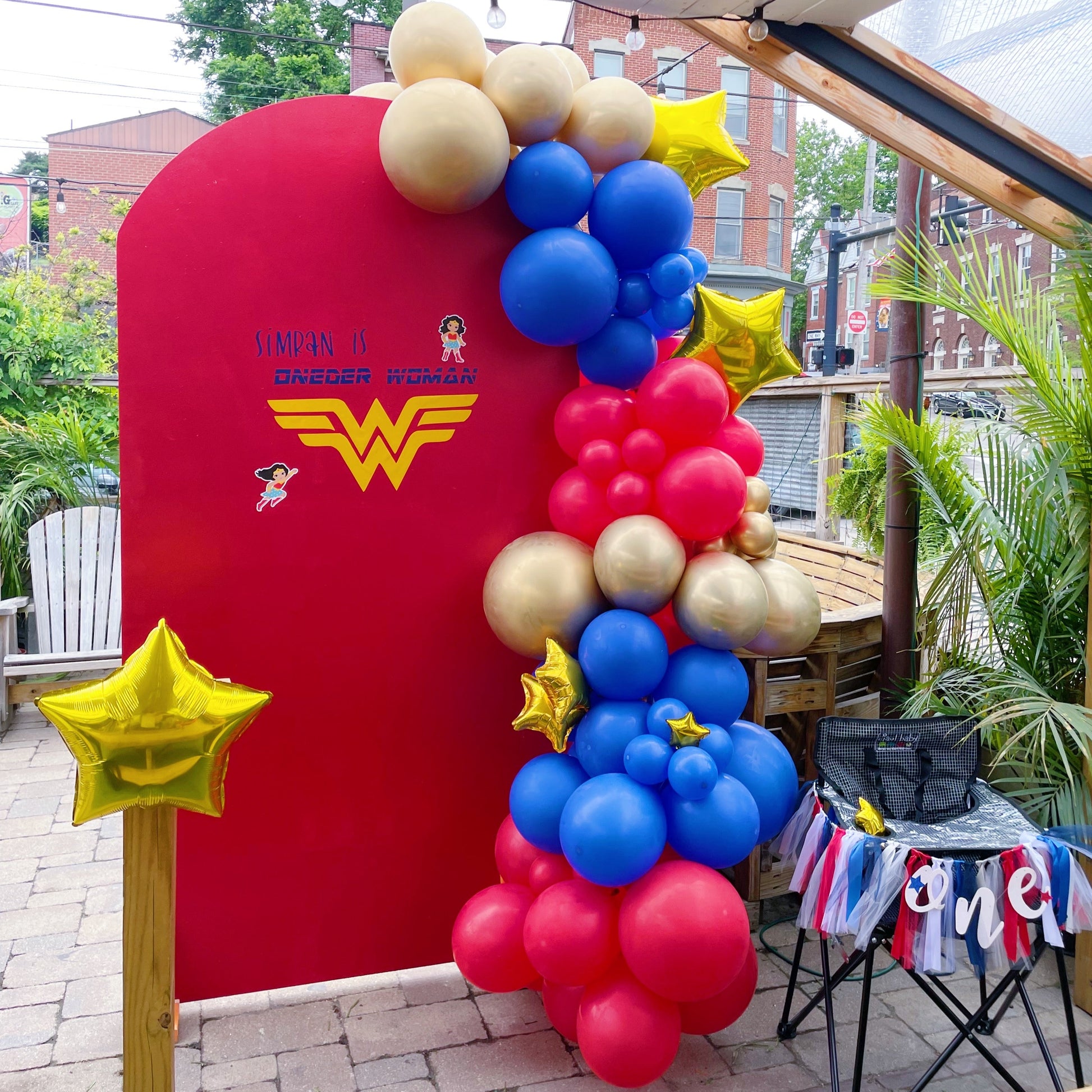 Arch Backdrop + Balloons