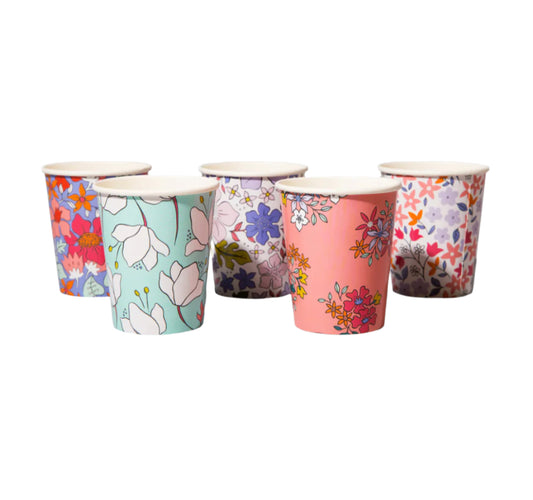 In Full Bloom Cups 10ct. 9oz.