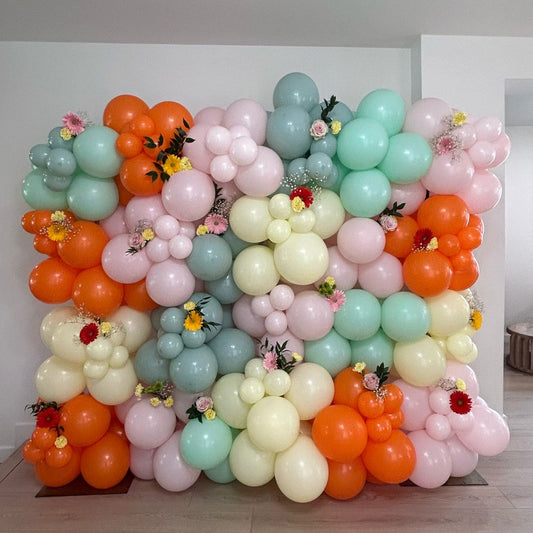 Balloon Wall (10x10)