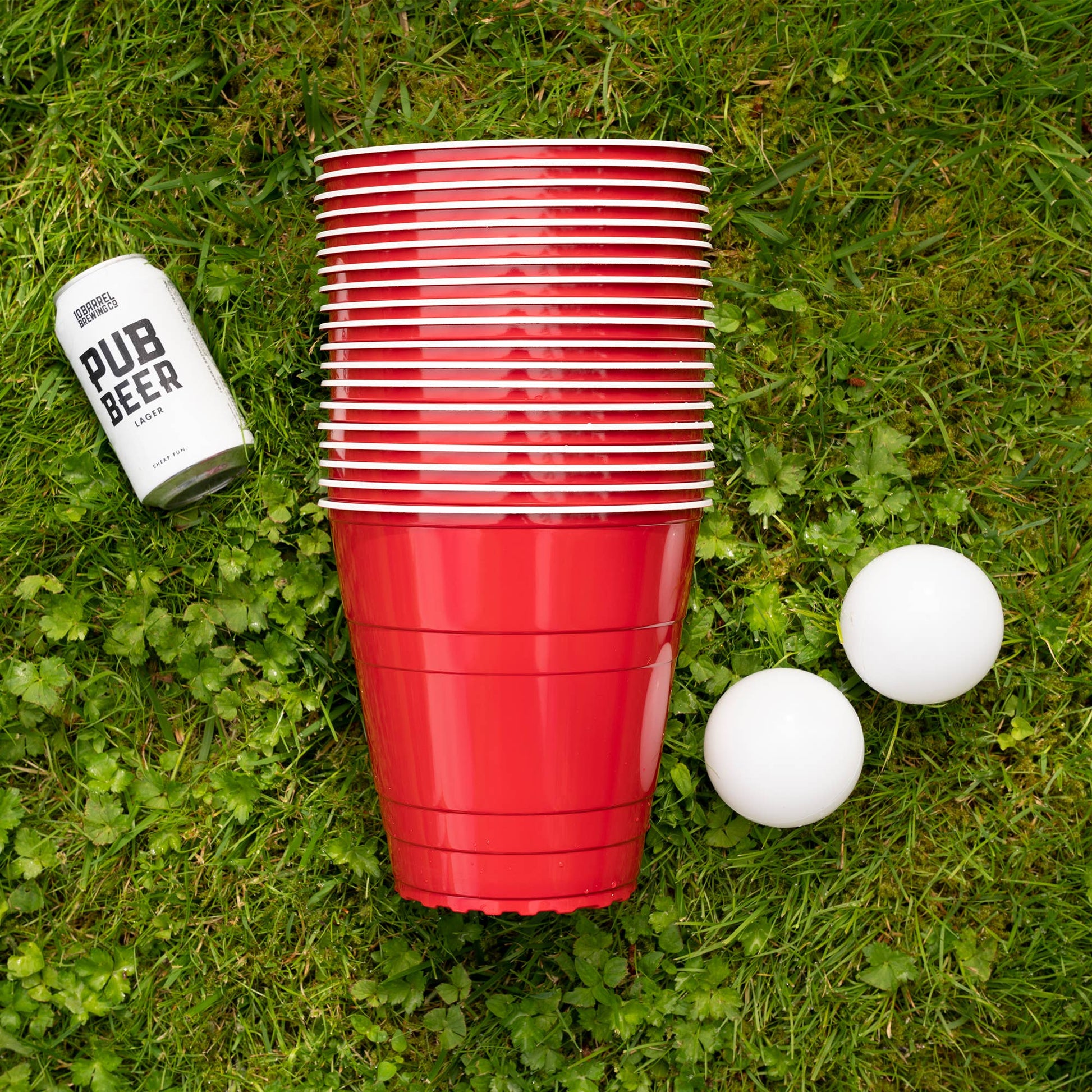 Party Giant Beer Pong Set - Set of 20 XL Cups & 4 XL Balls