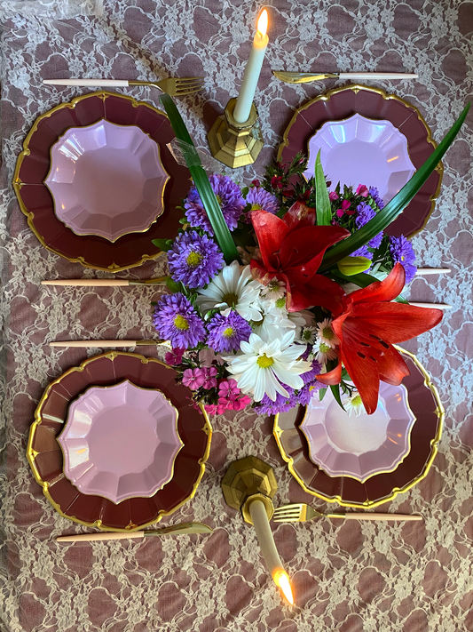 8 Lilac Dessert Plates