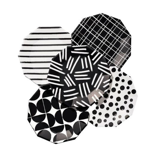 Dashes and Dots Large Paper Party Plates (10 per Pack)